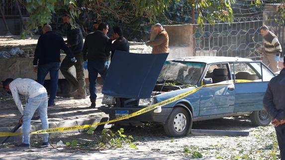 Al menos seis policías muertos en un atentado en El Cairo