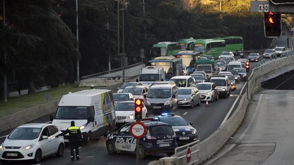 La DGT prevé 3,8 millones de desplazamientos en la segunda fase de la Operación de Navidad