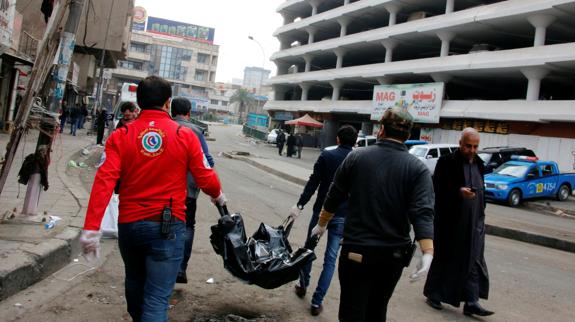 Al menos 29 muertos y 53 heridos tras una doble explosión en el centro de Bagdad