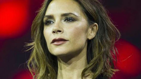 Victoria Beckham se arrepiente de haberse operado el pecho