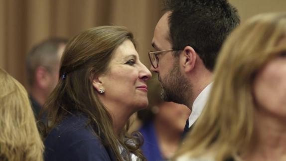 Los familiares de las víctimas del Yak-42 quieren las disculpas «públicas» de Rajoy