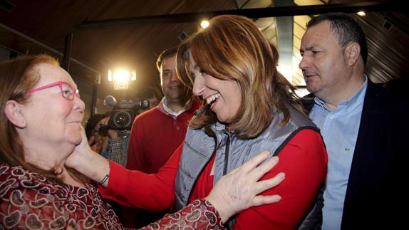 Susana Díaz avisa de que el PSOE se levantará antes de lo que «muchos esperan»