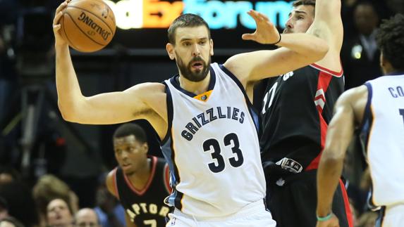 Marc Gasol y Ricky Rubio ayudan a las victorias de Memphis y Minnesota