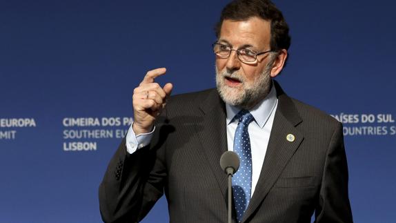 Rajoy recibirá a las familias de las víctimas del Yak-42