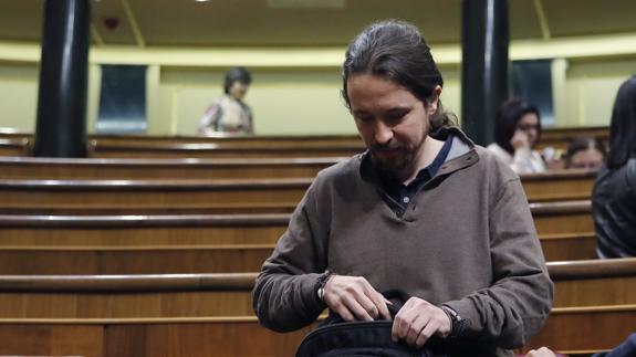 Iglesias se asegura un puesto en la dirección aunque renuncie al liderazgo si no gana su proyecto