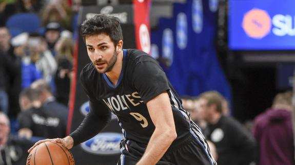 Rick Rubio perdió el duelo ante Irving y los Timberwolves ante los Cavaliers