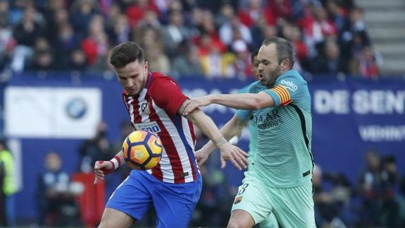 Iniesta: «Estamos al mil por mil con Luis Enrique»