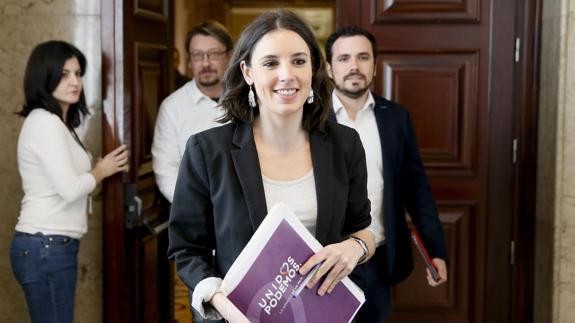 Podemos quiere limitar mandatos pero dentro de una reforma constitucional