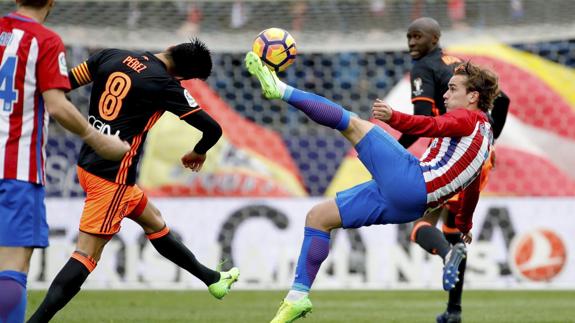 La «esencia» del Atlético aplasta al Valencia