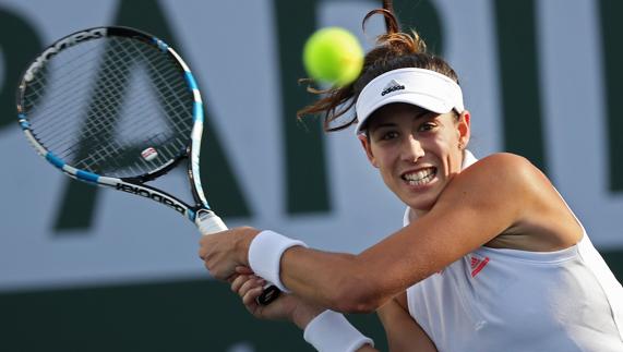 Muguruza golpea fuerte en Indian Wells