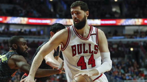 Mirotic ayuda a los Bulls a ponerse séptimos; Calderón y Rubio no evitan las derrotas