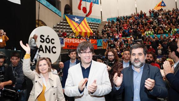 Puigdemont hará una propuesta al Estado para negociar el referéndum