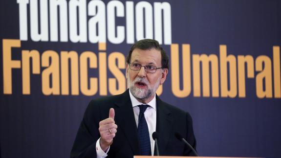 Rajoy reivindica 'Patria' como una contribución al «triunfo de la verdad»