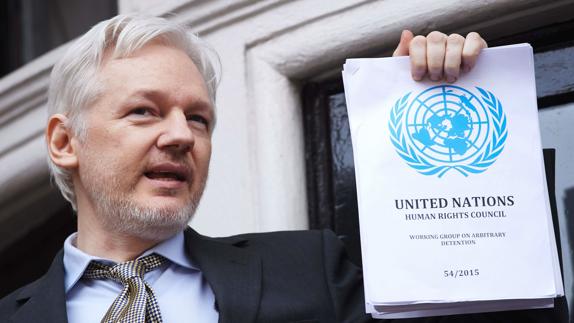 Suecia abandona la investigación por violación contra Julian Assange