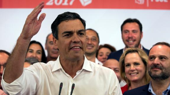 Pedro Sánchez prepara una «nueva estructura» de ejecutiva del PSOE sin barones