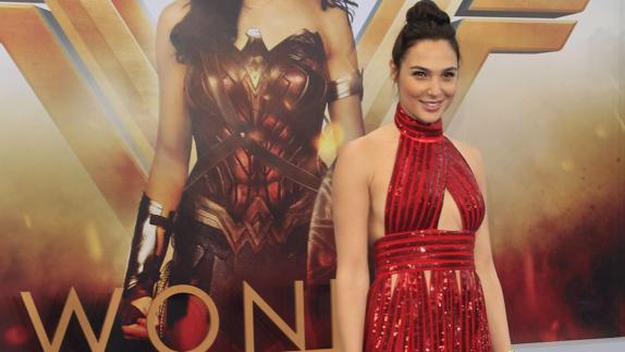 Líbano quiere prohibir el estreno de 'Wonder Woman' porque Gal Gadot es israelí