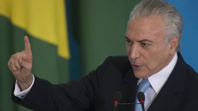 Detenido un exasesor de Temer captado con una maleta de dinero