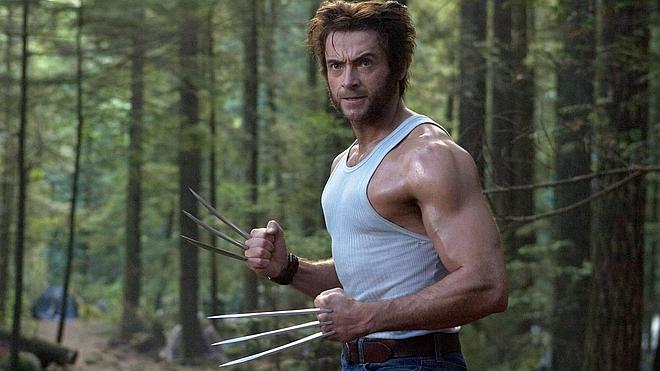 Hugh Jackman, a punto de castrarse con las garras de Lobezno