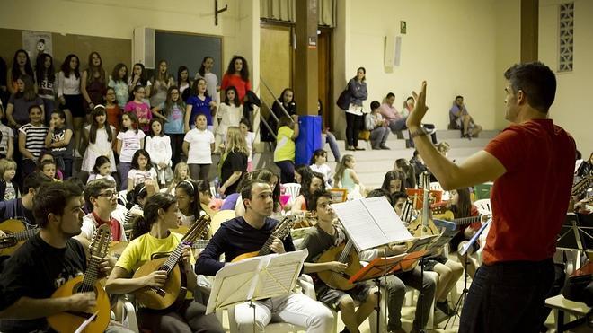 'Los Payasos, había un musical', en favor de la ONG Effetá Madre Micaela