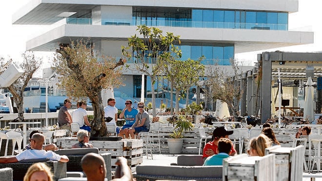 La Marina de las copas