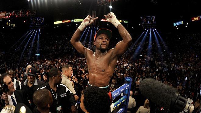 El boxeador Floyd Mayweather es el deportista mejor pagado del mundo