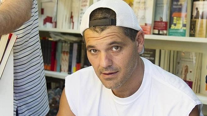 Frank Cuesta estalla en las redes sociales