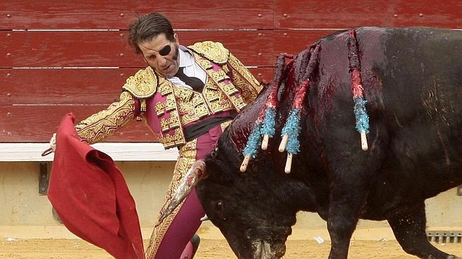 Padilla, Abellán y Fandi actuarán en una corrida nocturna en Valencia