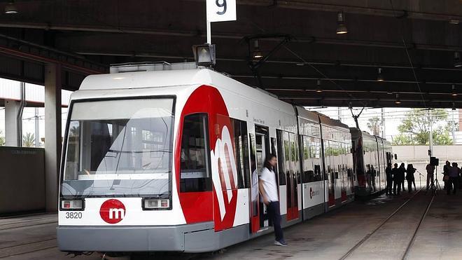 Lavado de cara del tranvía de Valencia