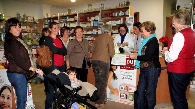 Los impagos en las farmacias, centro de la preocupación de asociaciones de enfermos