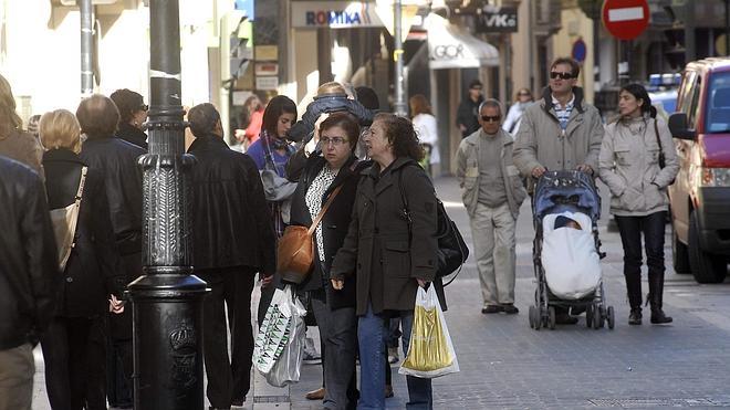 La natalidad cae en la Comunitat un 7,1% y las defunciones un 4,3%, por encima de la media