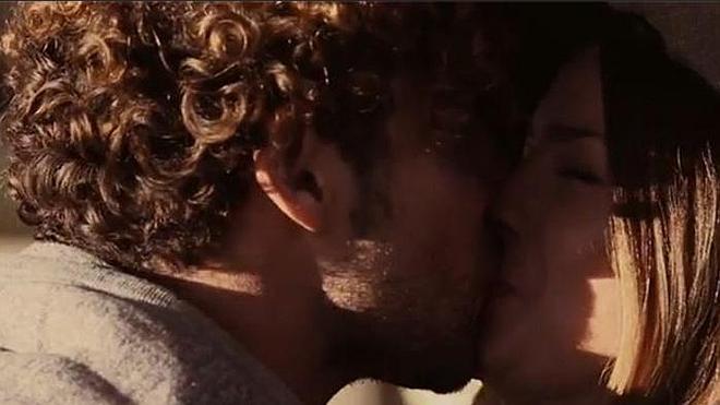 David Bisbal y la 'China' Suárez: ¡Su primer beso!