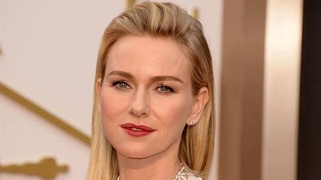 Naomi Watts: «Estoy orgullosa de haber llegado lejos sin cirugía plástica»