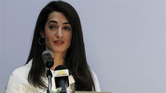Amal Alamuddin, prometida de George Clooney, rechaza trabajar para la ONU