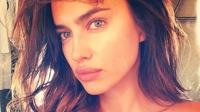 El beso lésbico de Irina Shayk