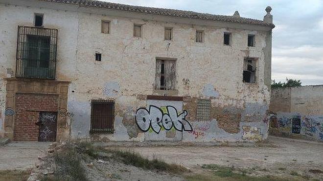 La Alquería Falcó, en ruinas