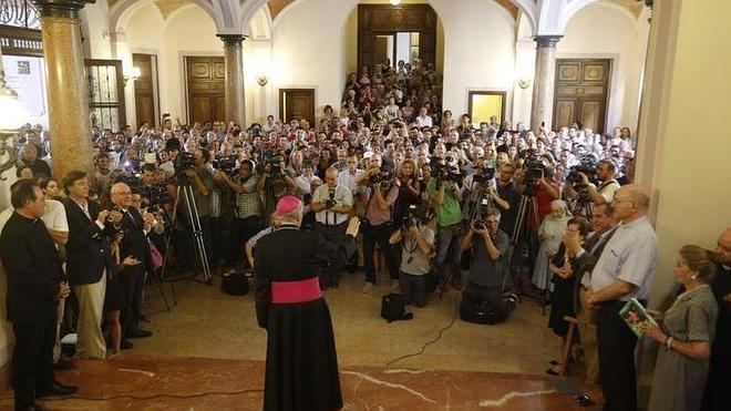 Monseñor Osoro a los valencianos: «Habéis conquistado mi corazón, en el que siempre estaréis»