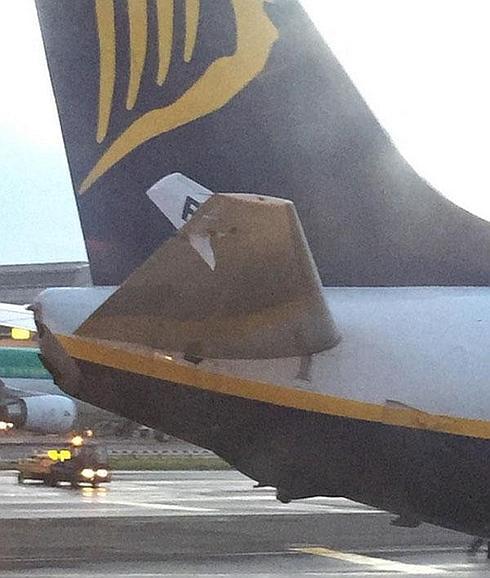 Dos aviones de Ryanair colisionan en Dublín