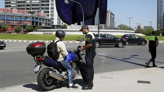 Una sentencia cuestiona el criterio sancionador utilizado por la DGT en velocidad