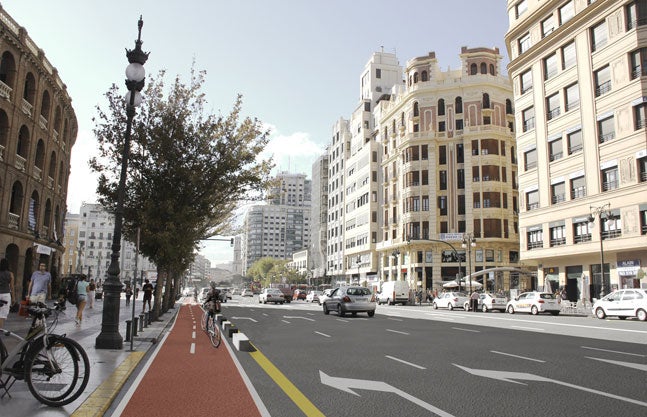 Luz verde al carril bici en la ronda interior de Valencia