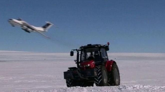 Una holandesa quiere llegar al Polo Sur en tractor