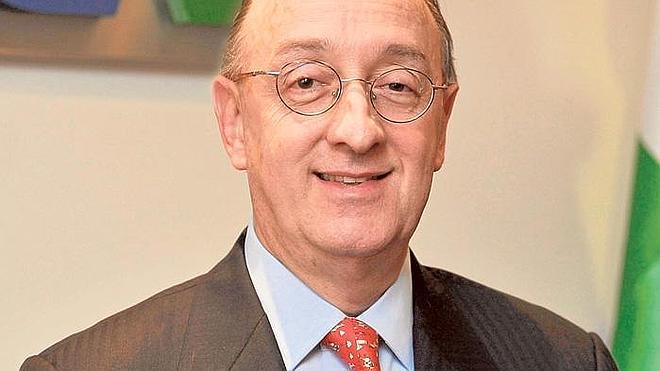 El embajador al frente del CAF en Europa