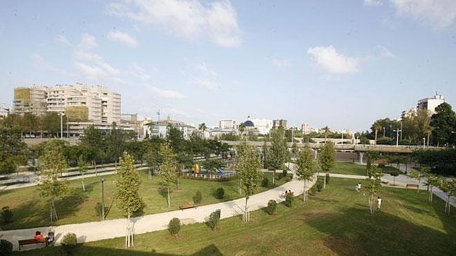 Valencia es la gran ciudad que menos gasta en limpieza y jardines