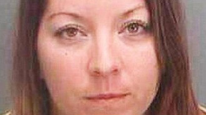 Abofetea a una anciana por rechazar su petición de amistad en Facebook
