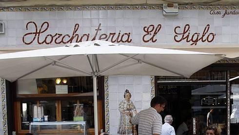 Traslado del comercio histórico por la nueva renta