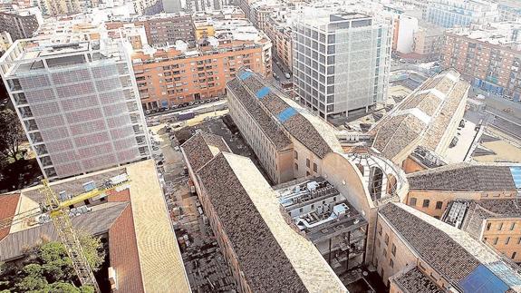 El Consell impone a los funcionarios jubilarse a los 65 años para reducir gasto