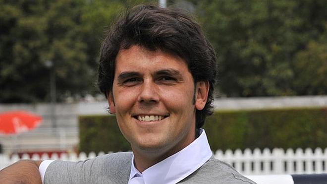 Sergio Álvarez, ahora profesor de equitación