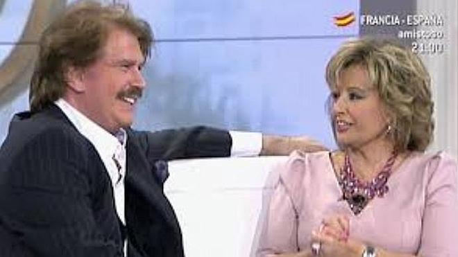 Bigote Arrocet no descarta pasar por el altar