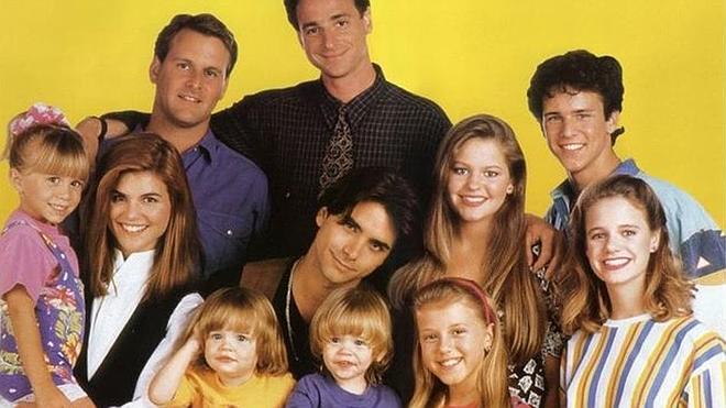 Los actores de 'Padres forzosos' se reeencuentran y cantan la canción de la serie