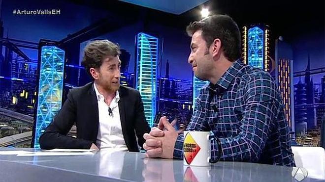 El Rey pregunta a Pablo Motos si su barba es roja de verdad