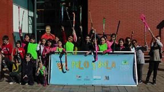 El hockey busca su hueco en los colegios